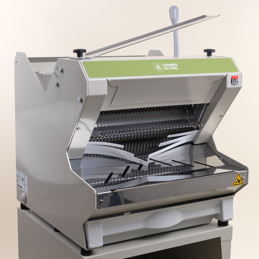Simply Bread Slicer by JAC